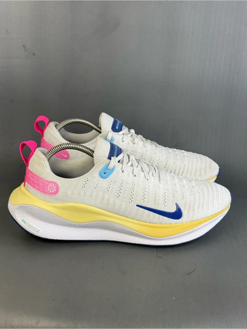 Nike ReactX Infinity Run 4 Photon Dust Saturn Gold Deep Royal mens size 10.5